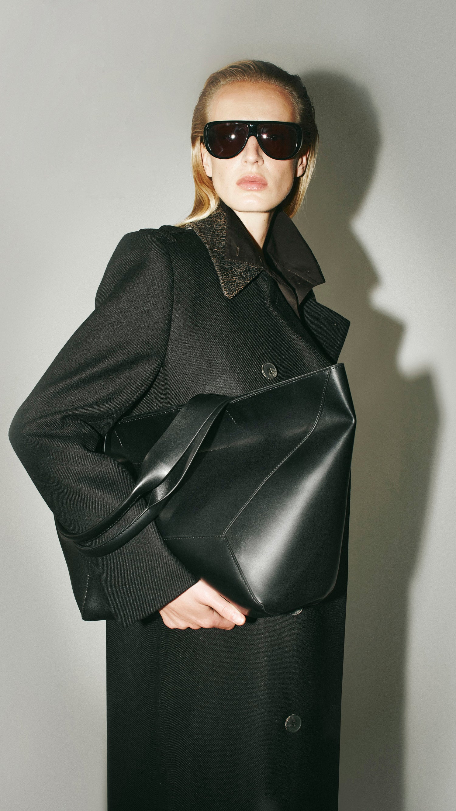 Ezra Tote - Image 3